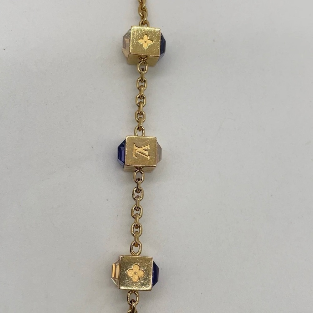 Auth Louis Vuitton Collier Gamble
Swarovski GD Bracelet. Model M65209 - Picture 7 of 12